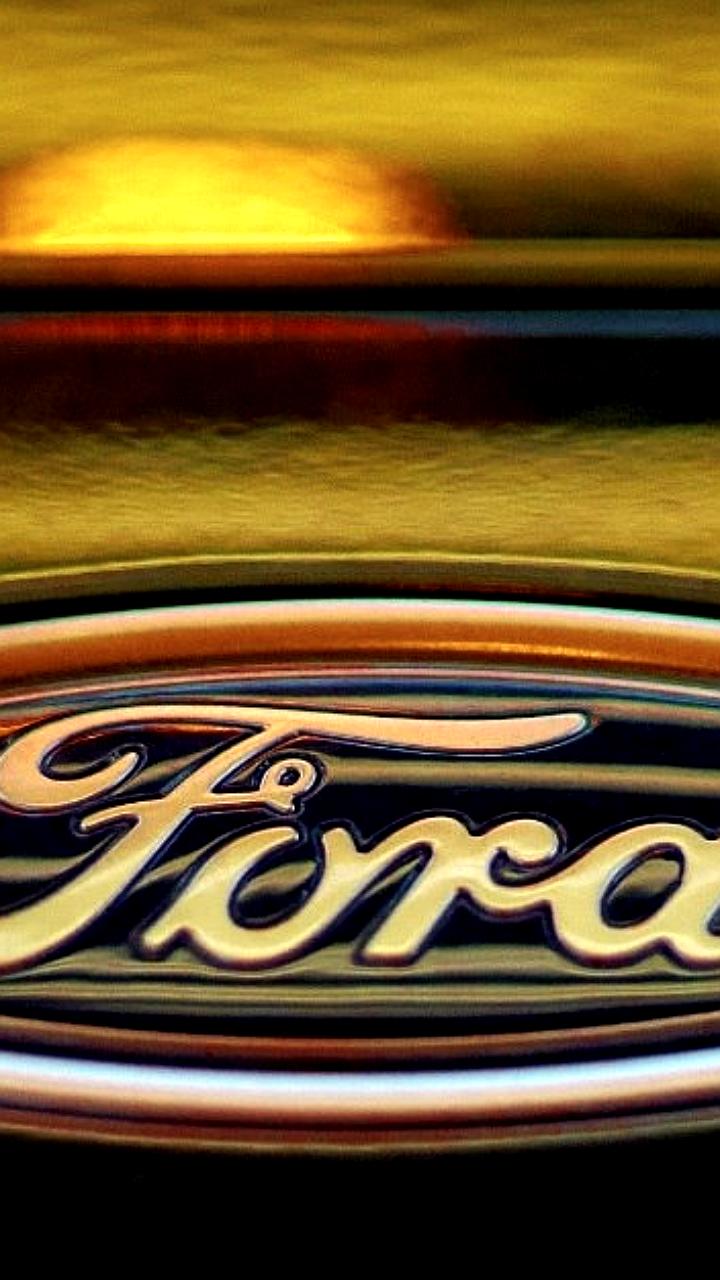 Ford подает заявки на регистрацию товарных знаков в России после ухода с рынка