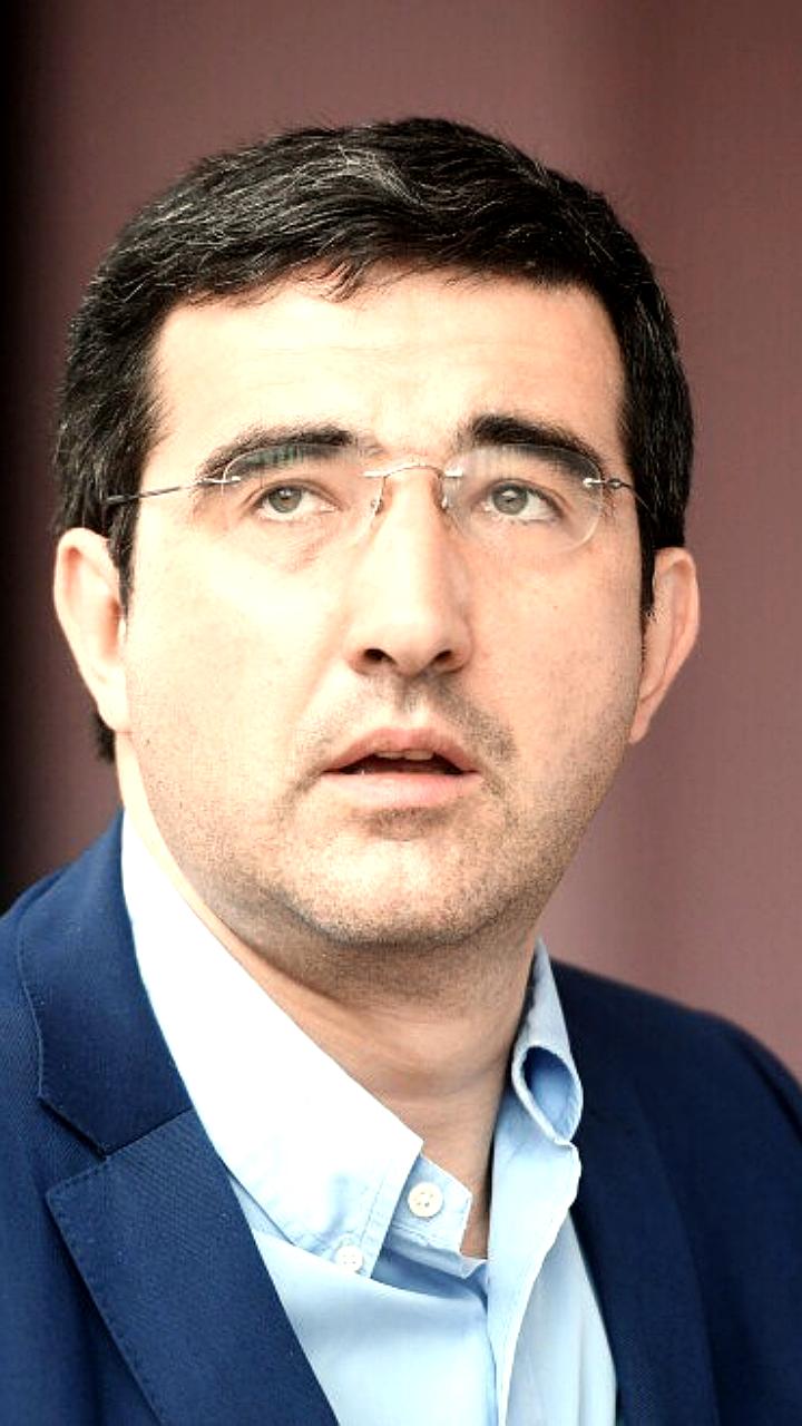 Владимир Крамник инициировал судебный процесс против ФИДЕ