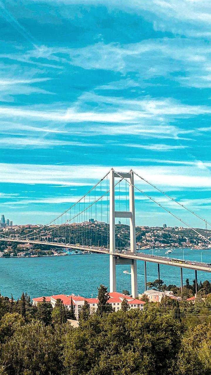 Повышение тарифов на проезд по ключевым мостам Турции