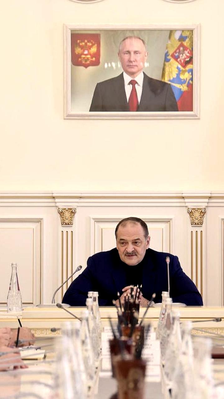 Итоговое заседание Движения Первых в Дагестане: планы на 2025 год и поздравления с Новым годом