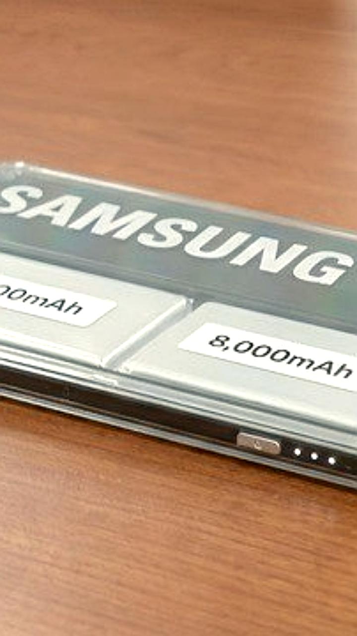 Samsung приостанавливает разработку кремний углеродной батареи на 20 000 мАч из-за технических проблем