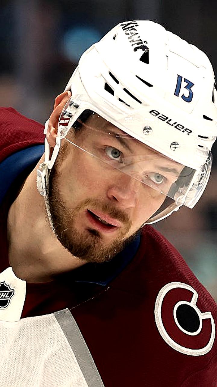 Ничушкин и Чернышов блестят в предновогодних матчах НХЛ