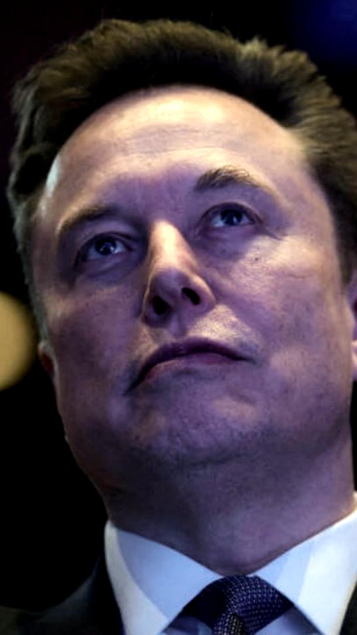 Илон Маск рассказал о рекордных налогах, вызвавших сбой в системе Налогового управления США