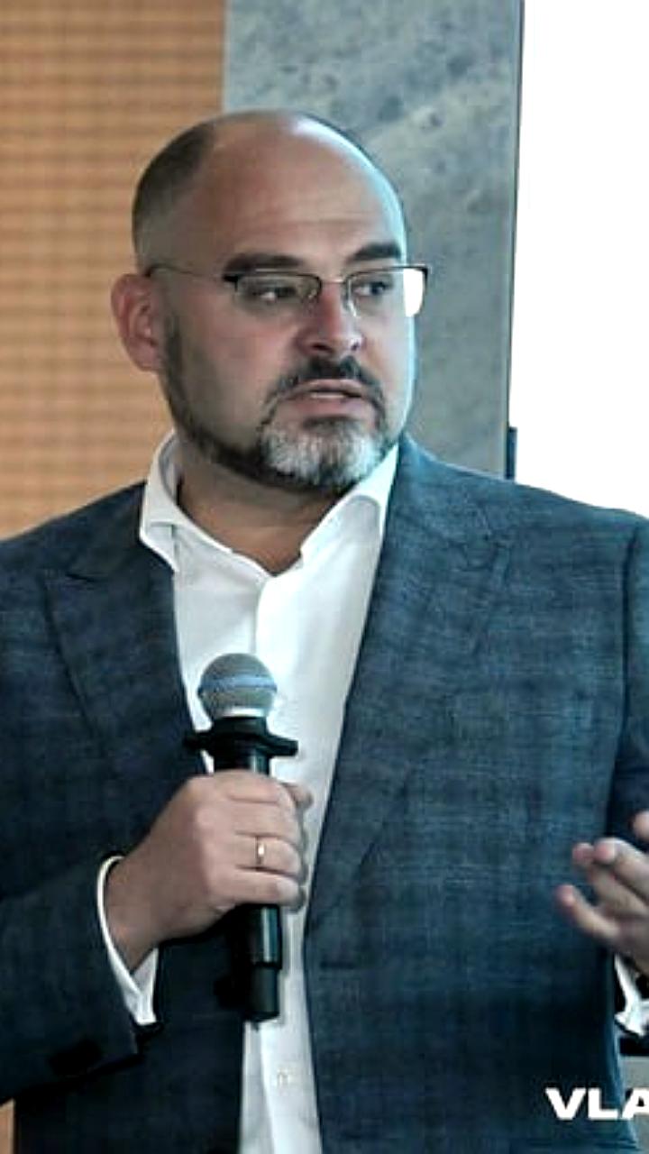 Глава Владивостока анонсировал возвращение выделенной полосы на Некрасовском путепроводе