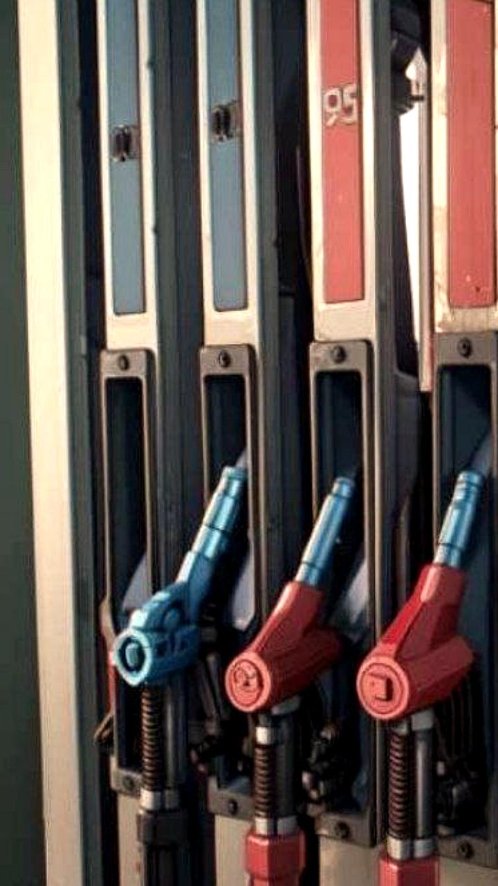 Рост цен на бензин в Приморье и Магадане: причины и последствия