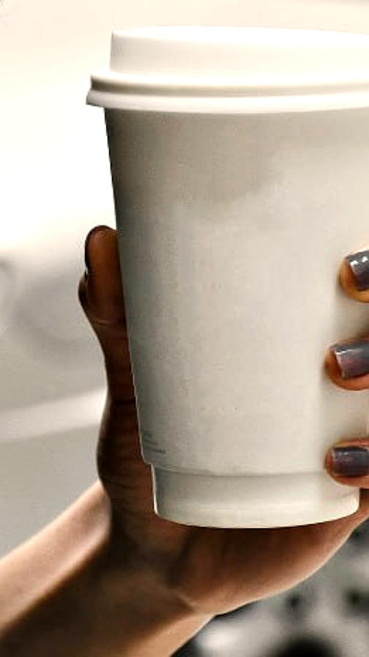 Аналитики: Кофе на АЗС приносит больше прибыли, чем бензин