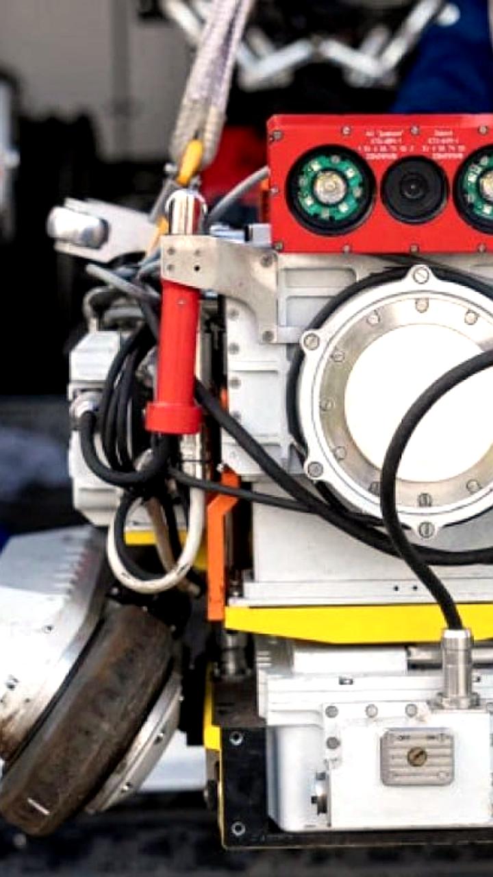 В Петербурге предотвращено более 1600 дефектов на тепловых сетях благодаря роботизированным комплексам