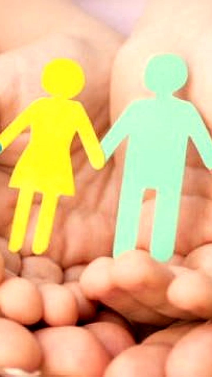 Президент Беларуси поздравил работников соцзащиты с профессиональным праздником, подчеркивая индивидуальный подход