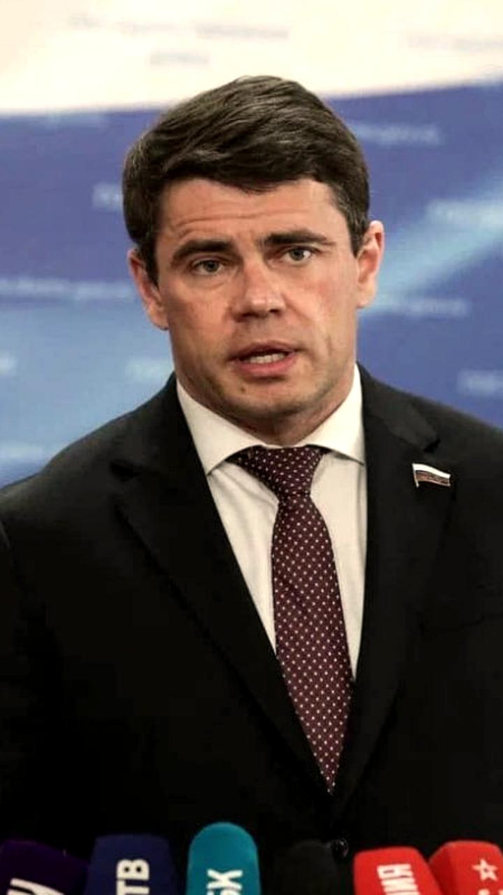 Единая Россия усиливает борьбу с кибермошенничеством: новые меры хранения данных и банковский контроль