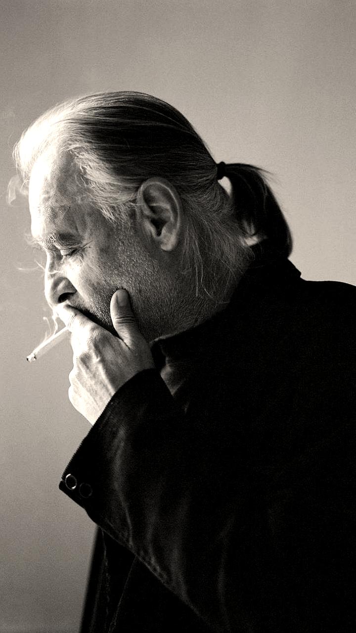 Умер венгерский режиссер Бела Тарр в возрасте 70 лет