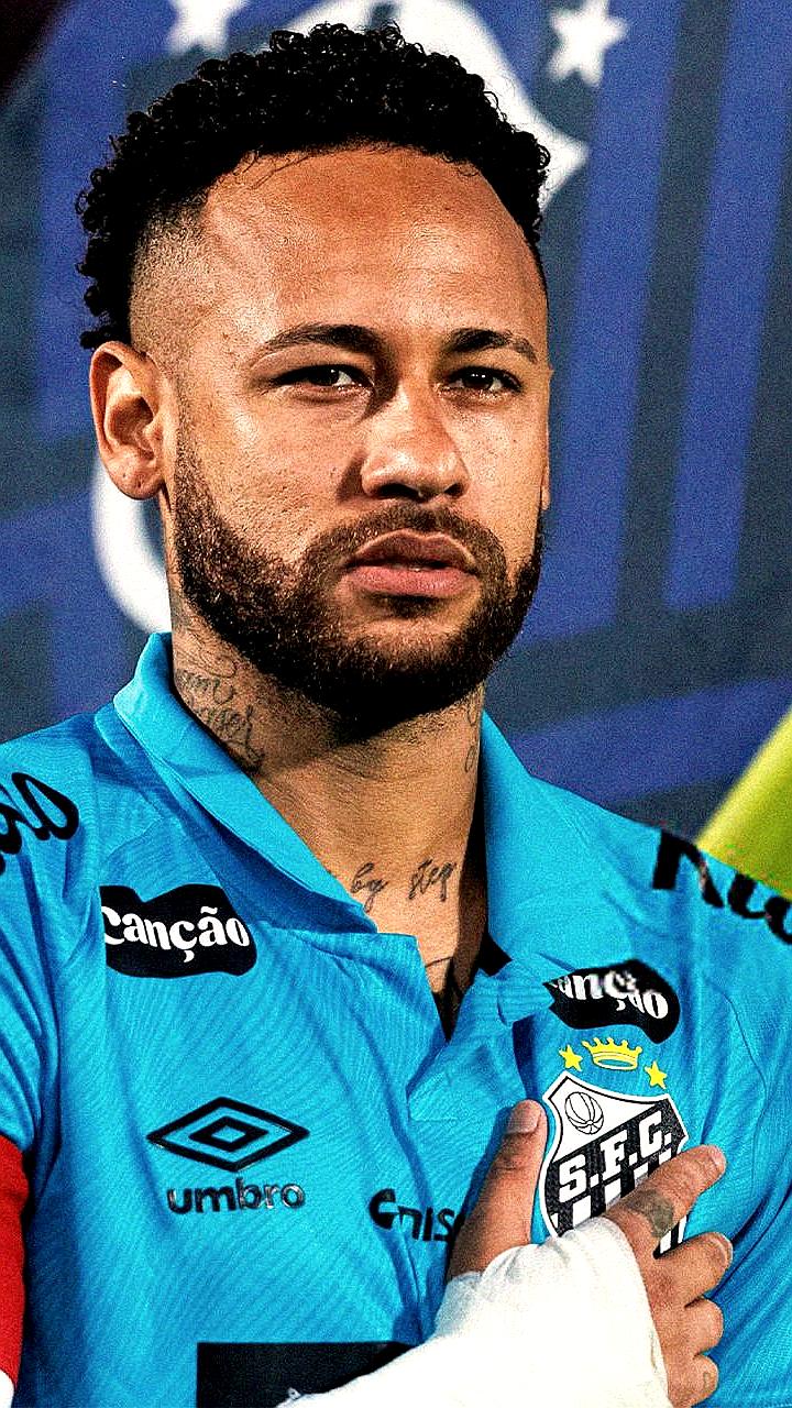 Неймар продлил контракт с Сантосом до 2026 года