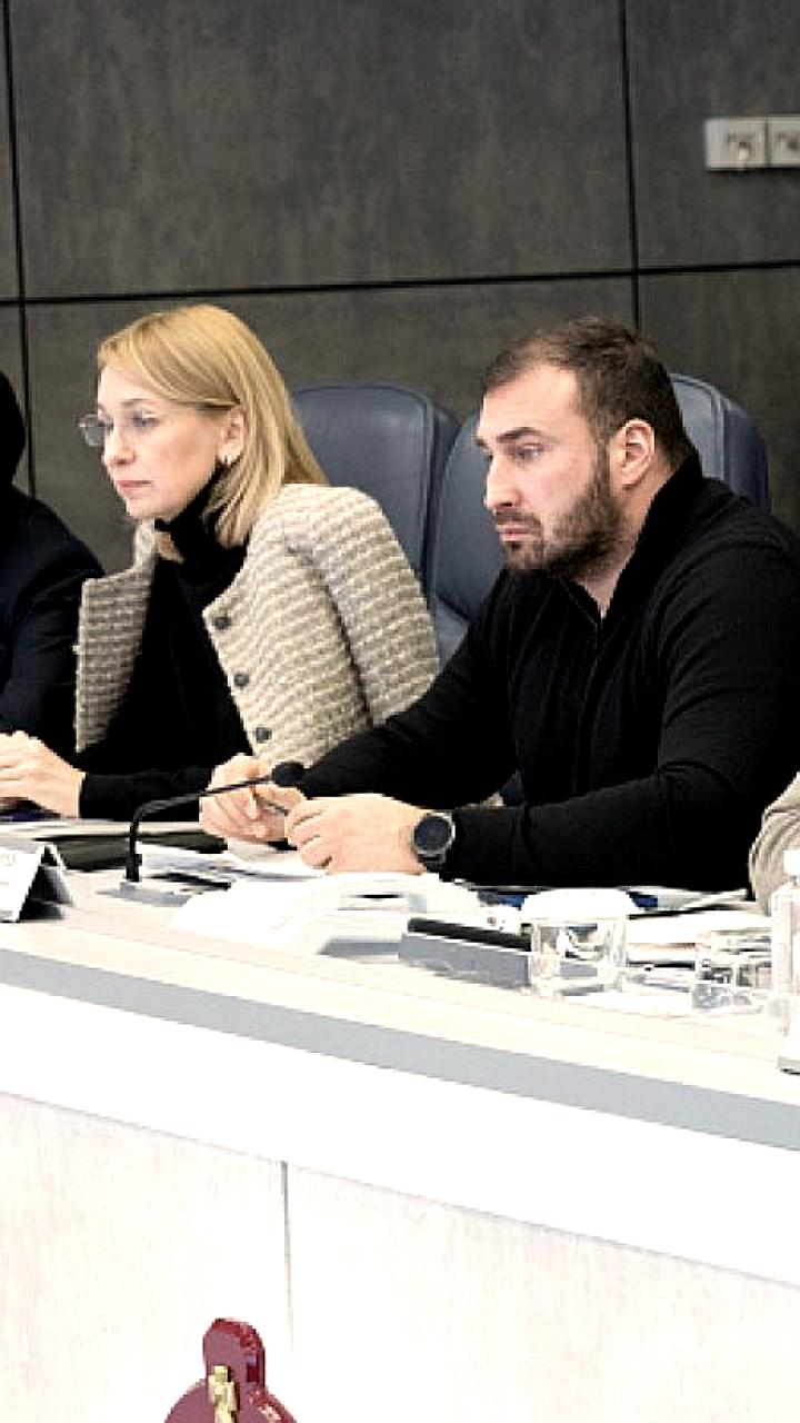 Губернатор Дмитрий Миляев вводит режим повышенной готовности из-за экстремальных погодных условий