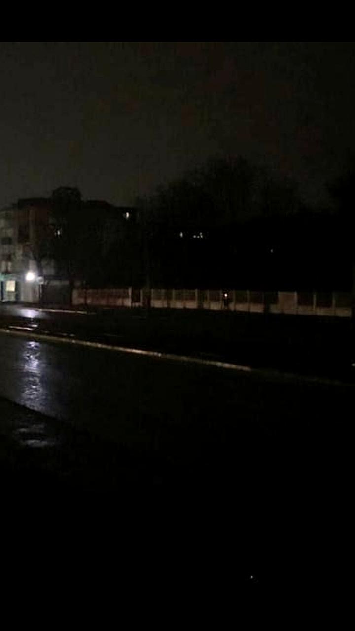 Днепропетровская и Запорожская области остаются без электроснабжения после атак РФ