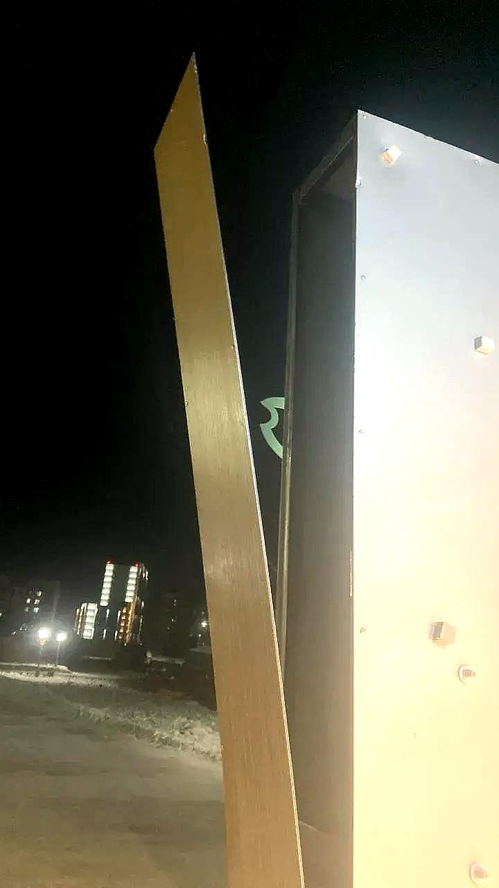 Вандализм в новогодние праздники: повреждены светодиодные конструкции в Приморье и Чите