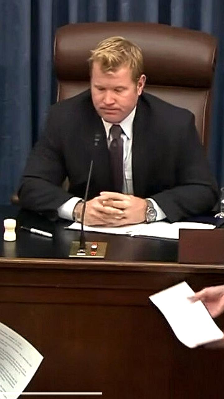 Сенат США ограничил военные действия Трампа против Венесуэлы