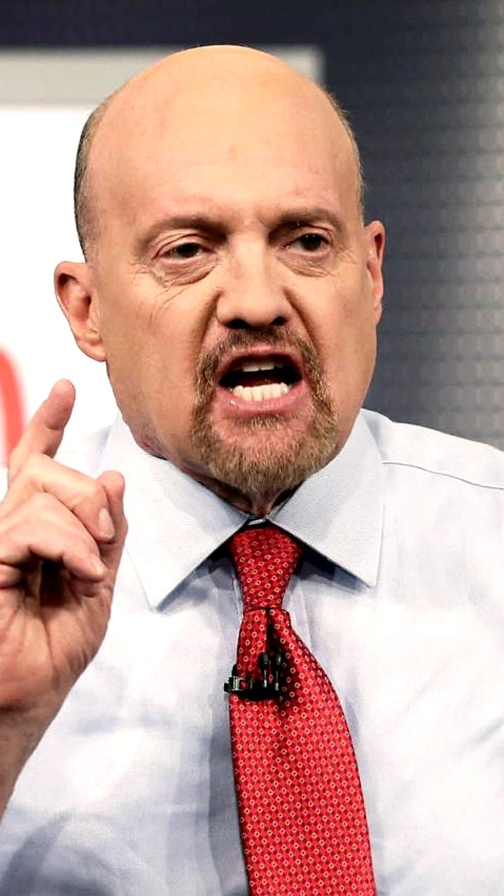 Джим Крамер советует инвесторам быть осторожными с акциями на фоне рыночной волатильности