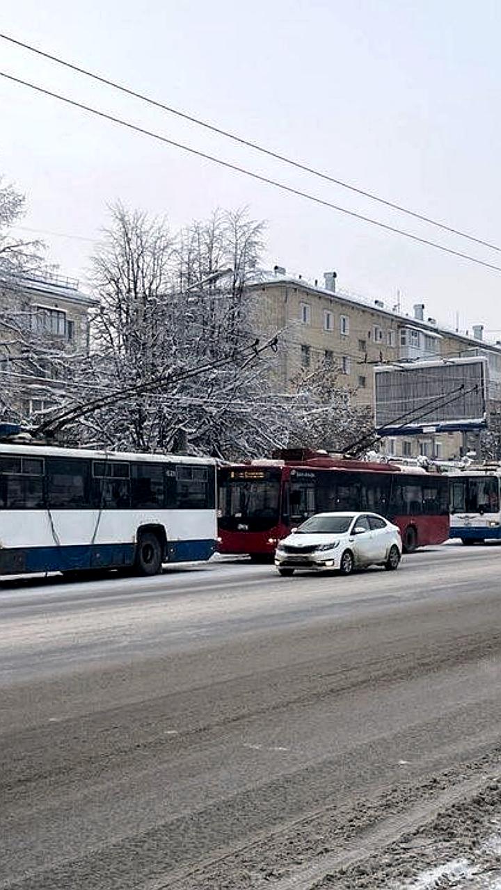 Приостановлено движение трамваев на улице Розы Люксембург из-за отключения электроэнергии