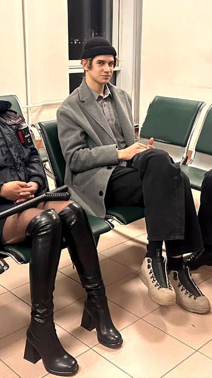 Барабанщик Влад покинул группу Стоптайм после новогоднего проекта