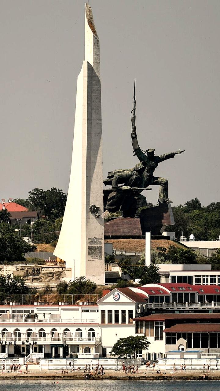 Приостановка работы морского пассажирского транспорта в Севастополе из-за непогоды
