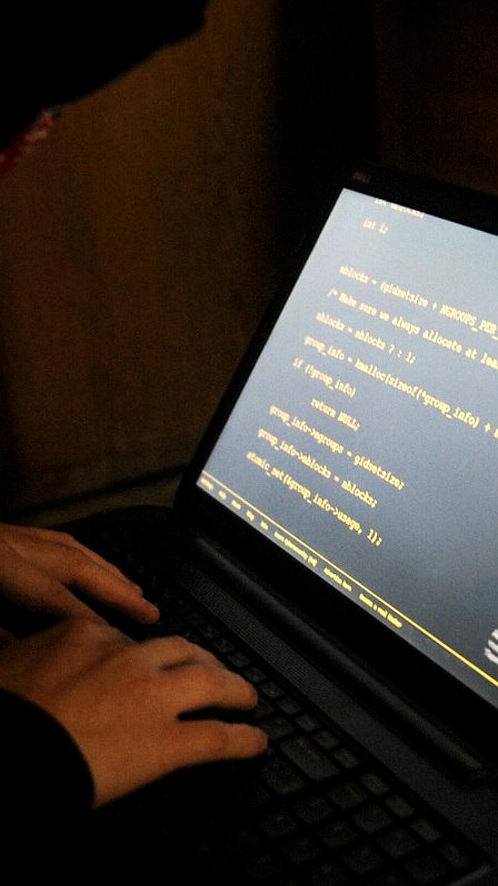 Мошенничество с билетами: гражданам рекомендуют проверять официальные сайты