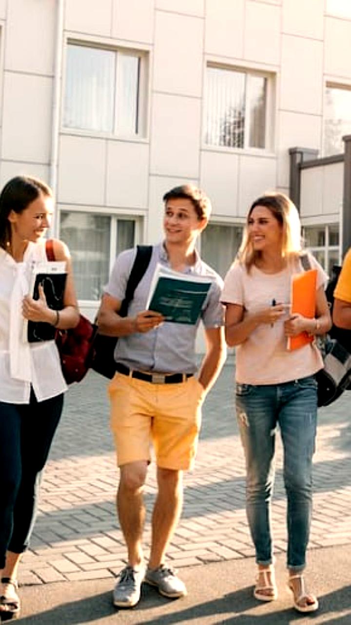 15 регионов России начнут внедрение Целевой модели образовательного туризма в 2026 году