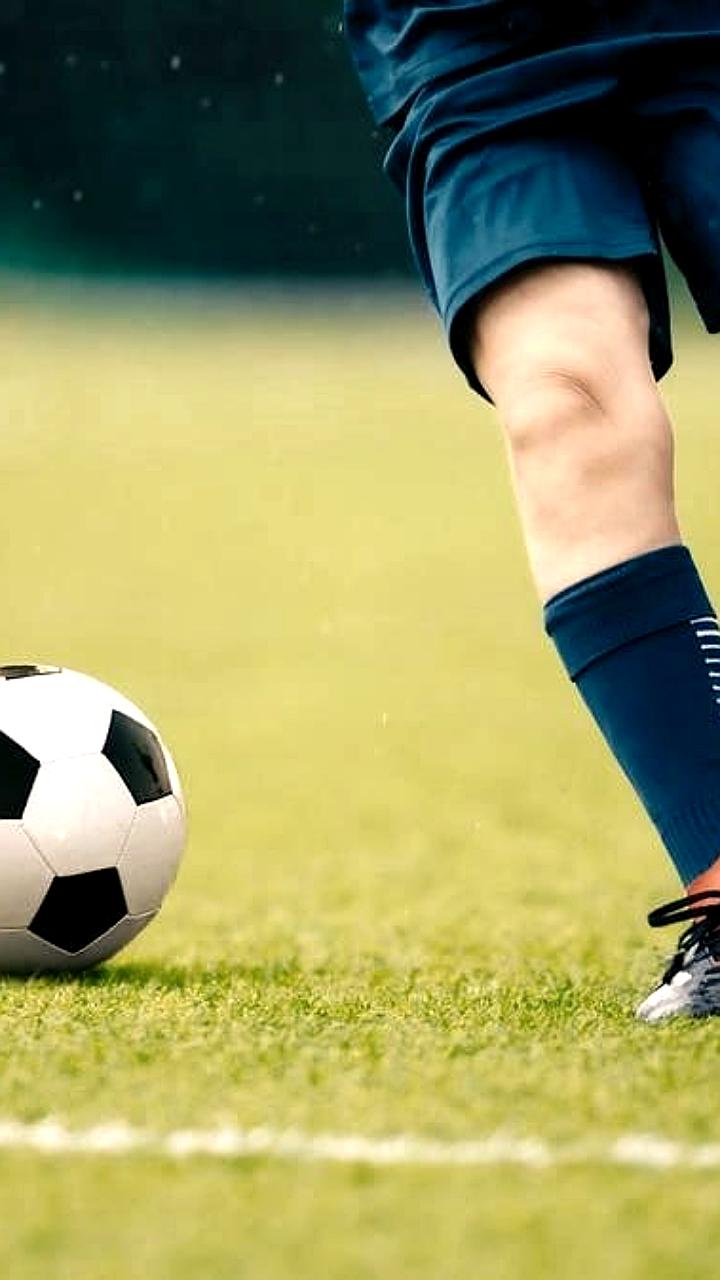 Трагедия после победы: болельщик Норвича скончался во время матча с Уолсоллом