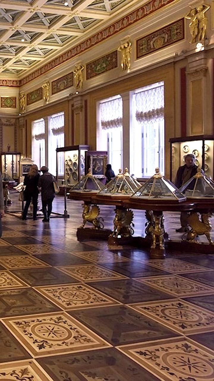 Короткое замыкание в Эрмитаже: ликвидация происшествия без пострадавших