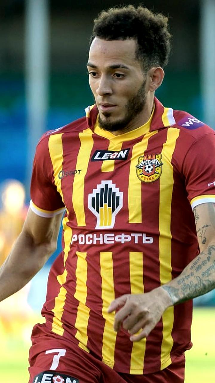 Полузащитник Рейес не вернулся на сборы Арсенала в Турции