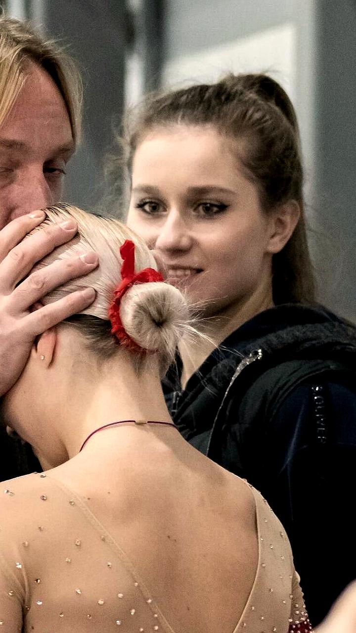 Плющенко о форме Костылевой перед первенством России