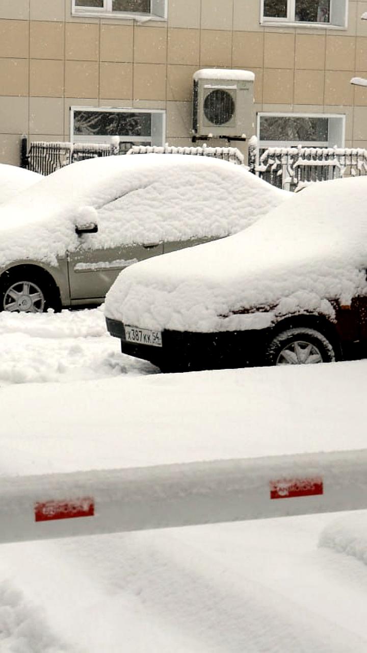 В Новосибирске вводят ограничения на парковку для улучшения уборки улиц