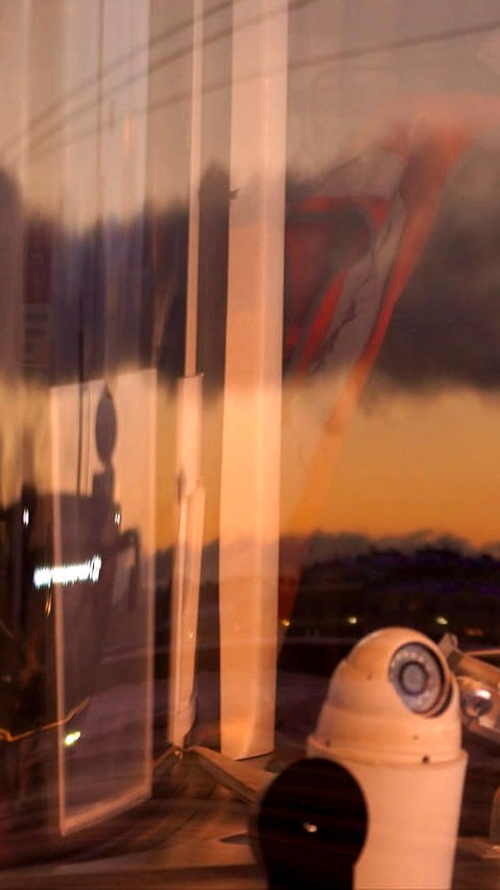 Обострение ситуации: Роскомнадзор не возобновляет Roblox, Казахстан запрещает дипфейки, Иран контролирует протесты