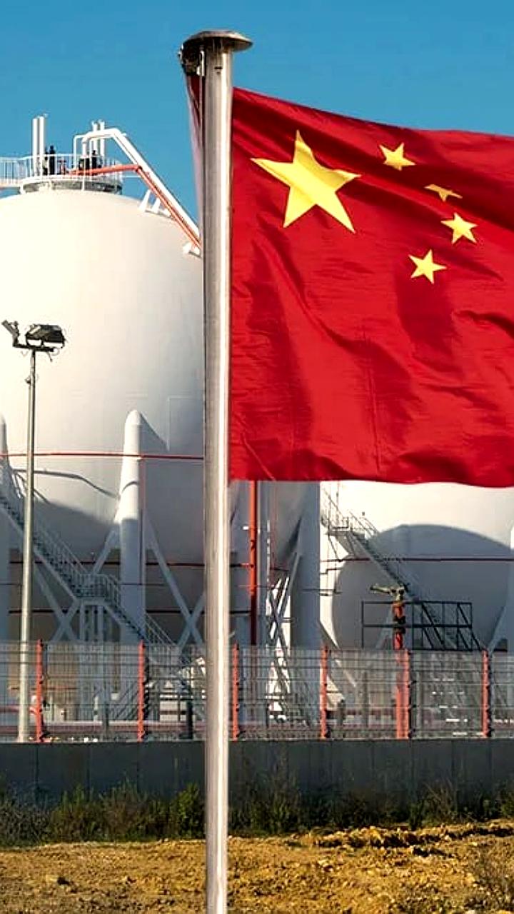 Газпром впервые превысил поставки газа в Китай по сравнению с Европой в 2025 году