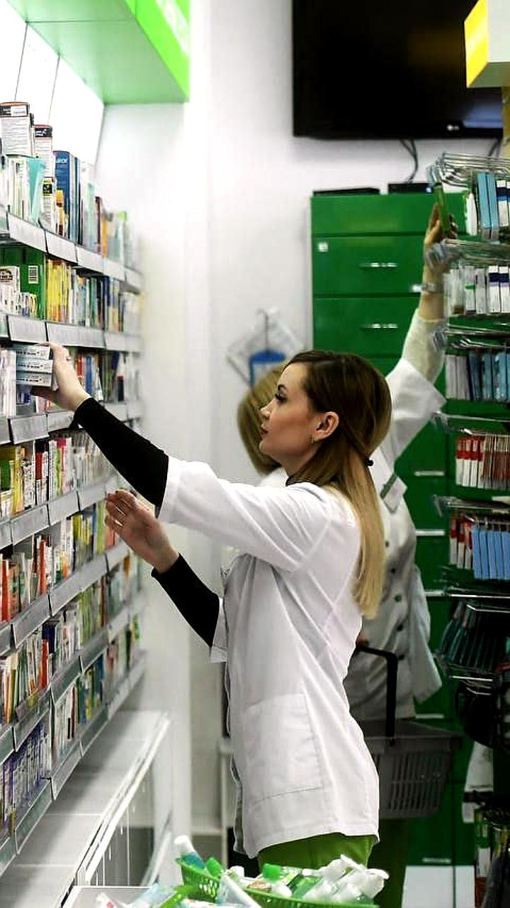 Правительство продлило особый порядок продажи зарубежных лекарств до конца 2027 года