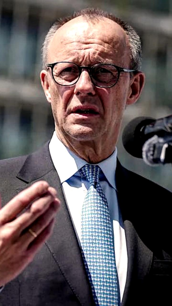 Канцлер Германии Мерц о протестах в Иране: режим аятолл близок к падению