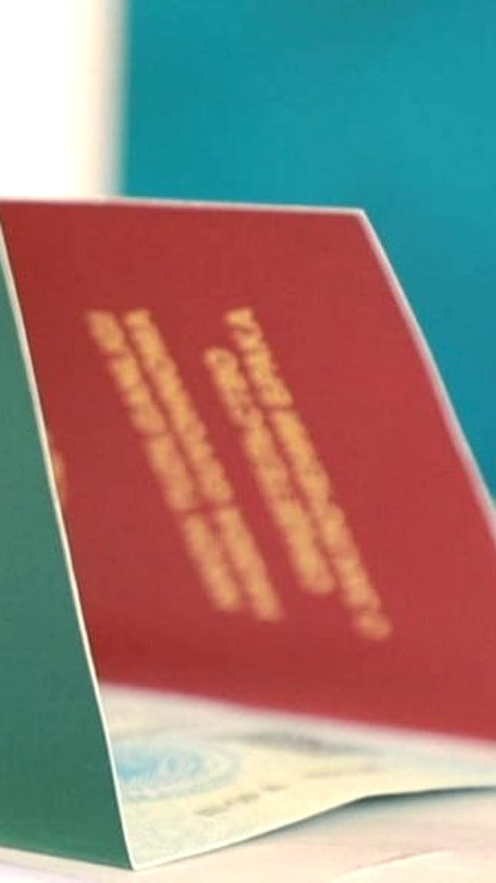 Парламент Узбекистана одобрил законопроект о фамилиях по отцу