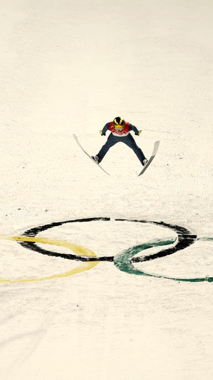 Российские прыгуны на лыжах с трамплина не смогут участвовать в Олимпиаде 2026 из-за визовых проблем