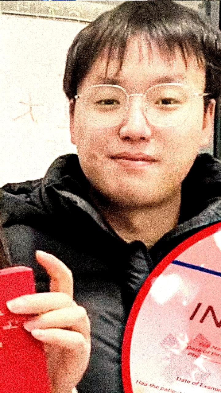 Китайская пара получила 112 тысяч юаней после страхования любви