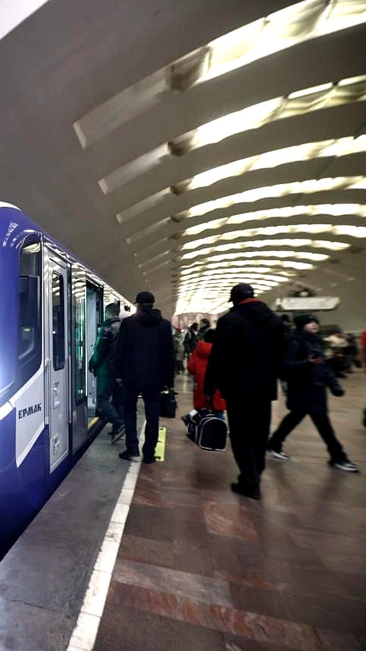 Пассажиропоток метро Новосибирска снизился, наземный транспорт стал популярнее