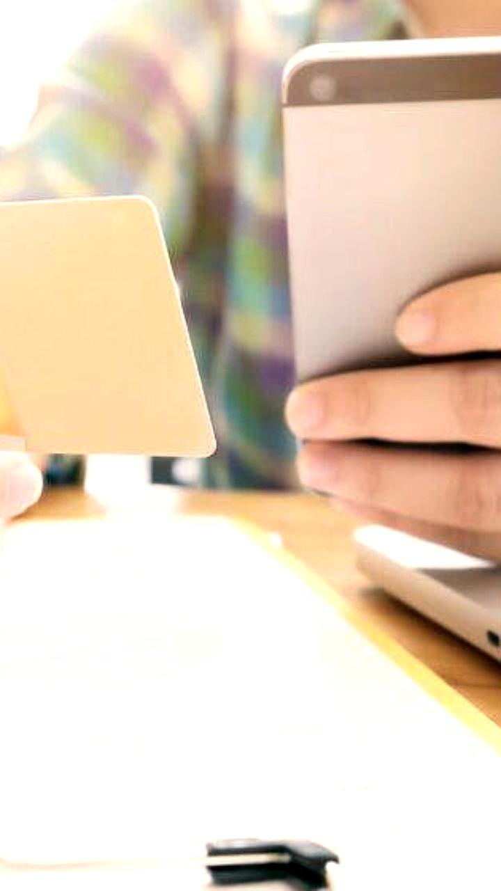 Банки усиливают контроль за крупными переводами с 2026 года