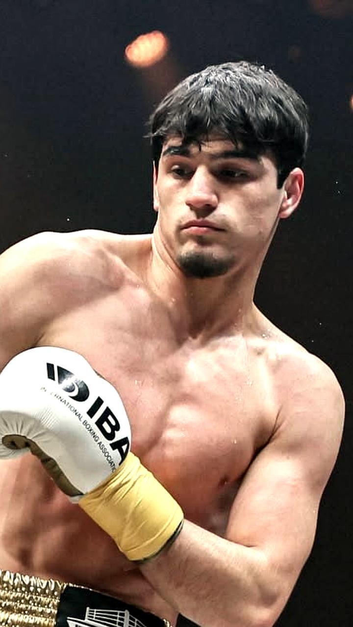 Чеэрав Ашалаев встретится с Артышем Лопсаном на турнире IBA Pro 14 в Москве