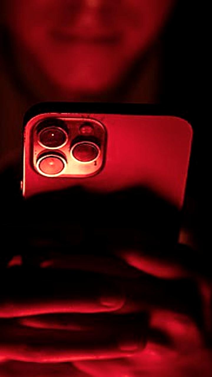 Запрет на социальные сети для детей: Британия и Финляндия обсуждают новые меры