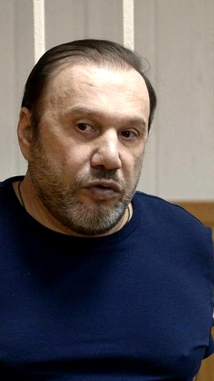 Виктор Батурин вышел на свободу после осуждения за мошенничество