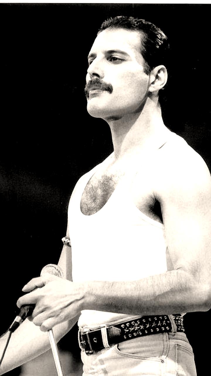 Скончалась дочь Фредди Меркьюри, о которой стало известно в прошлом году