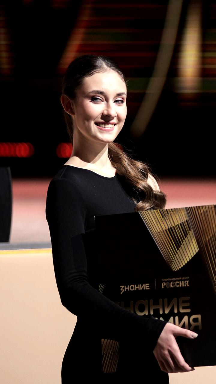 Народное голосование за Знание Премия: лидеры и участники