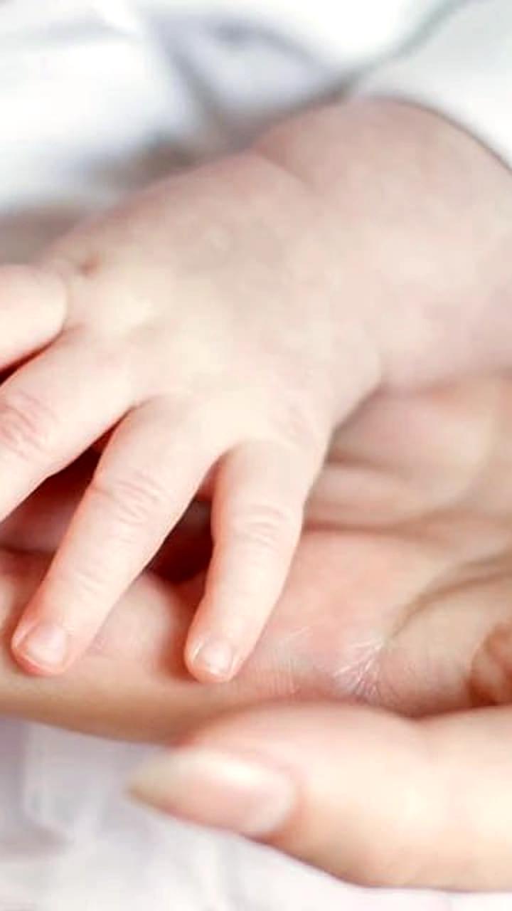 Государственная поддержка при рождении ребенка в России может превысить 3 млн рублей