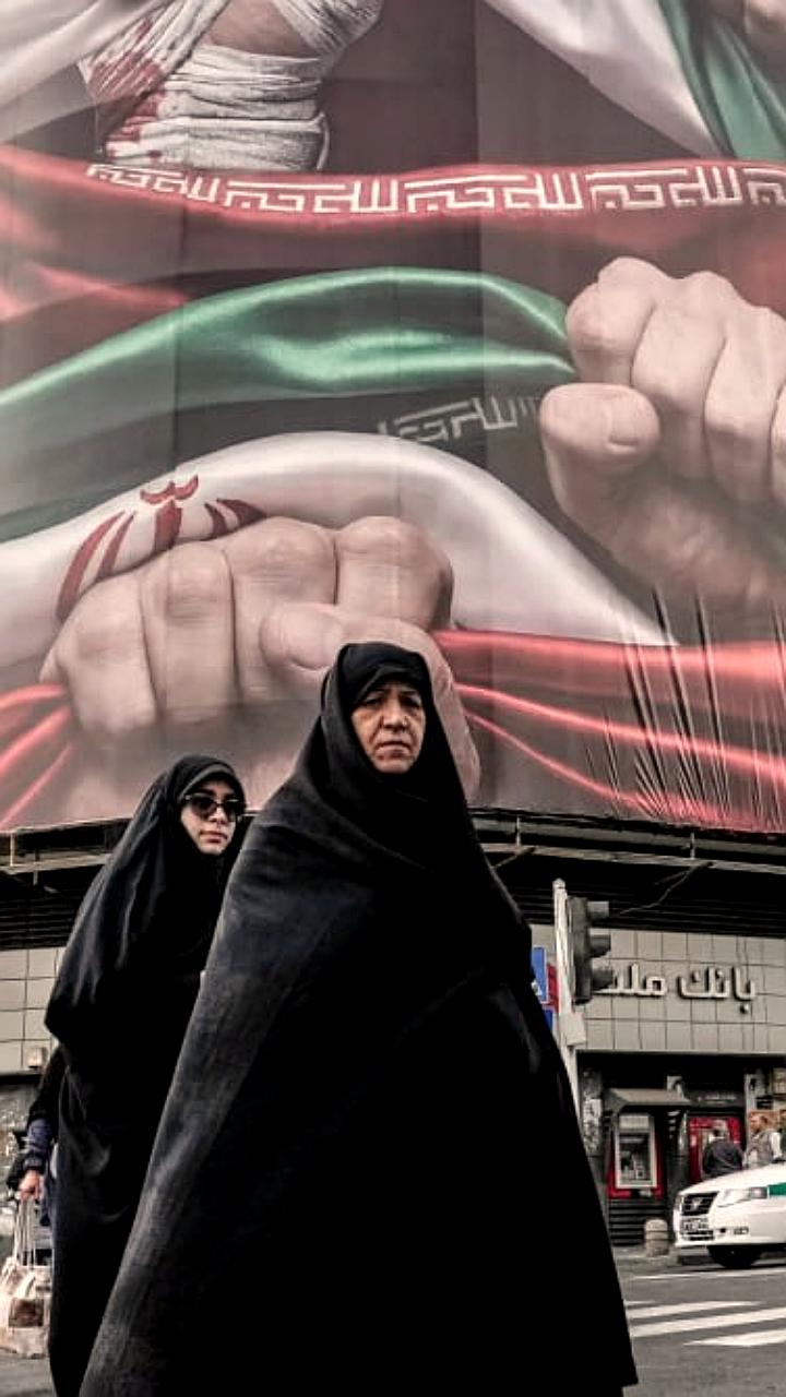 Протесты в Иране: снижение активности и усиление мер безопасности