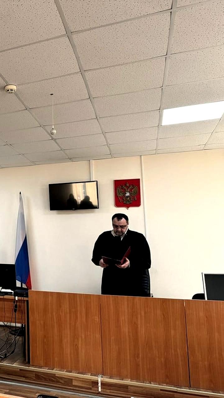 В Дербенте две девушки арестованы за кражу золота на 540 тысяч рублей