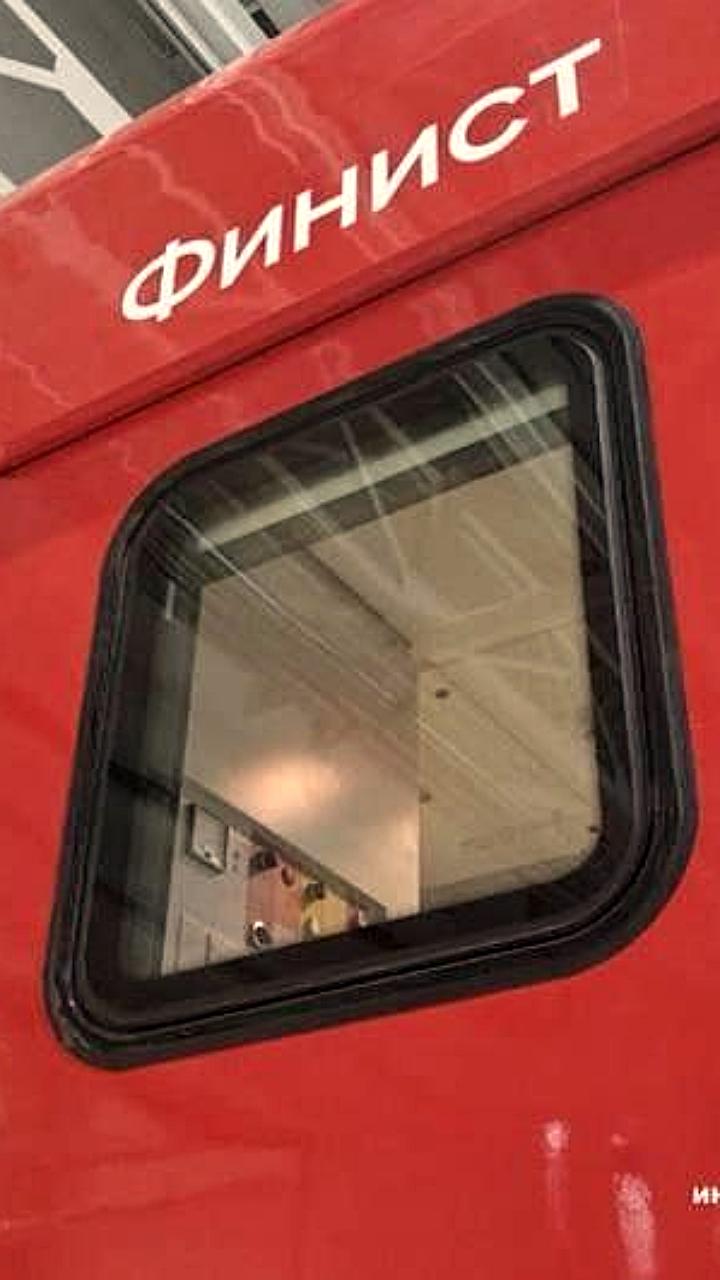 Изменения в расписании поездов в Свердловской области и компенсации для пассажиров поезда в Крым