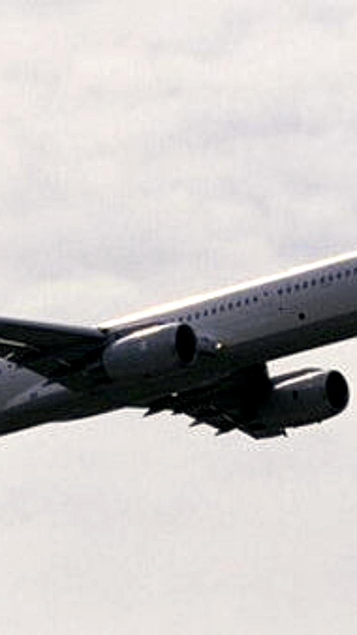 В России продолжается восстановление старых самолетов для поддержки пассажиропотока