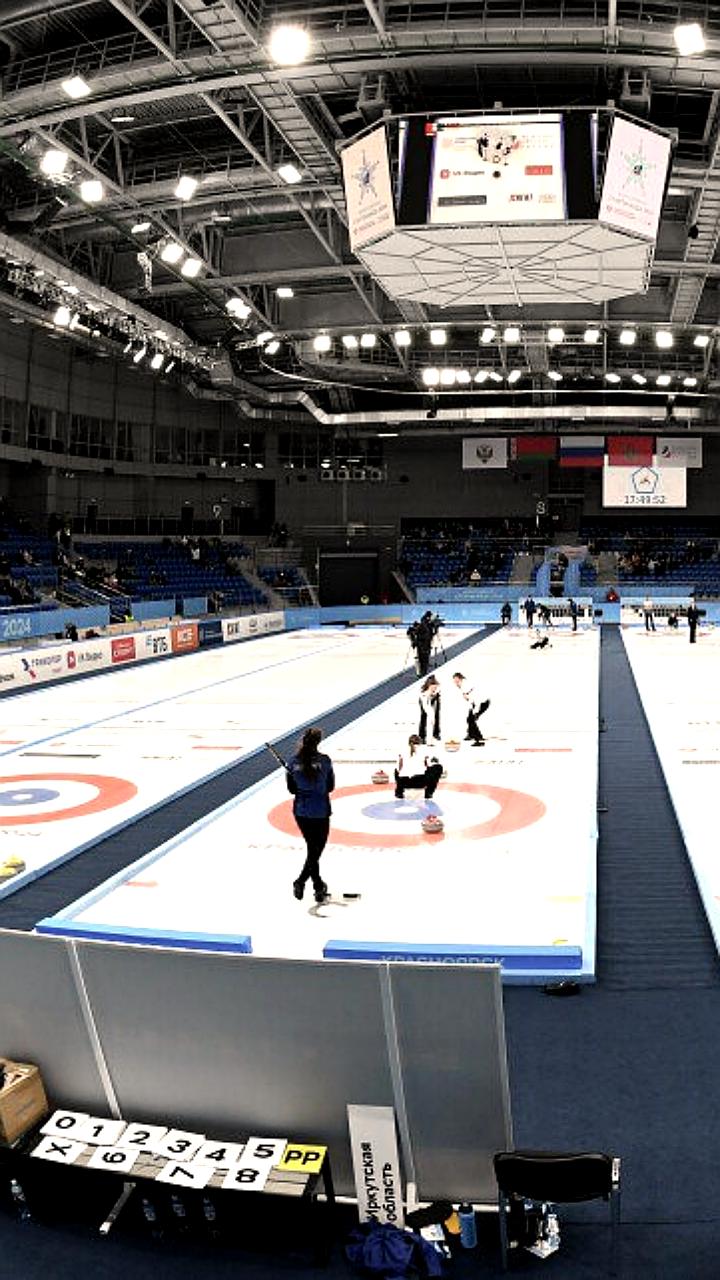 Российские юниоры допущены к международным соревнованиям по керлингу с национальными атрибутами